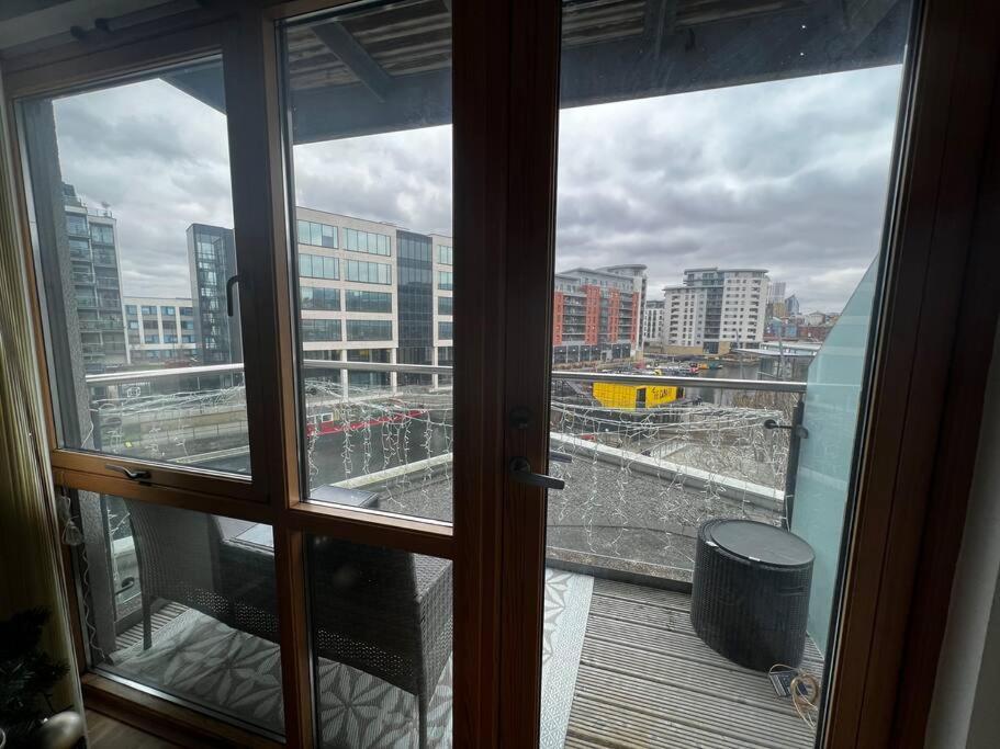 Leeds Clarence Dock 2 Bedroom Apt ภายนอก รูปภาพ
